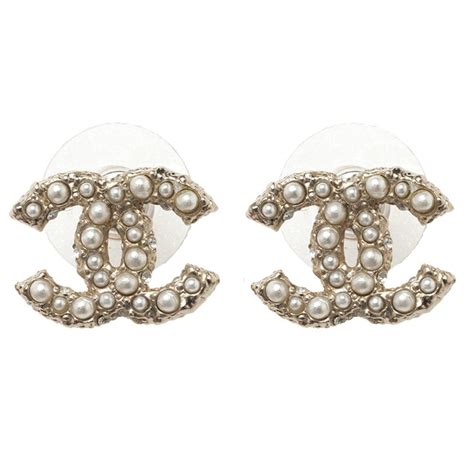 chanel earrings uae